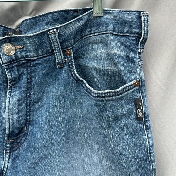 Silver jeans company hunter loose fit tapered leg size 38x30 - Picture 2 of 4